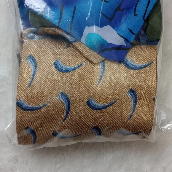 100% Silk (3) Tie Bundle Abstract Vibrant - Picture 4 of 5